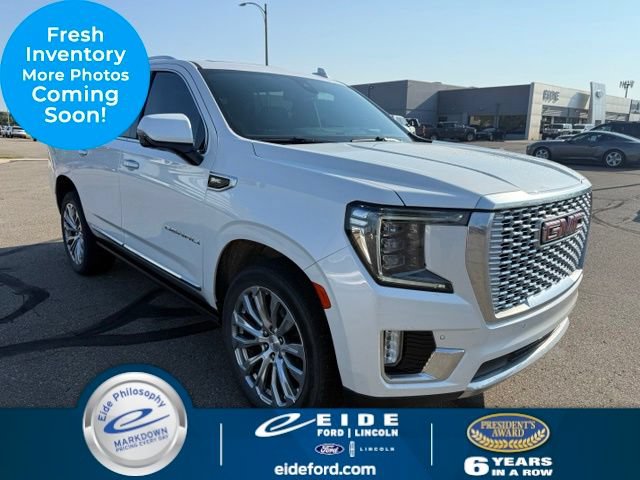 Used 2022 GMC Yukon Denali AWD/4WD image 1