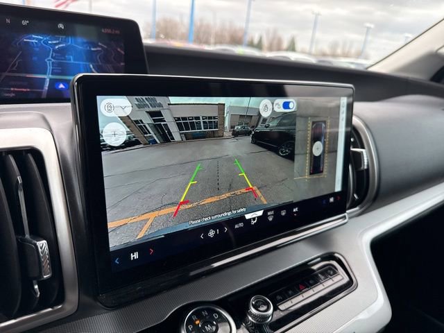 Certified 2025 Ford Expedition Active image 30