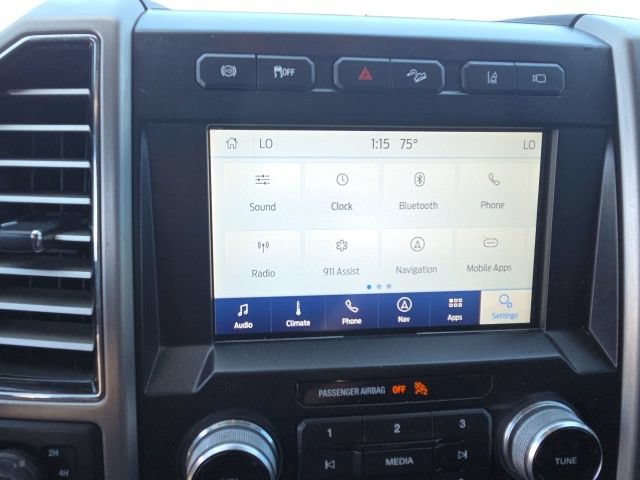 Certified 2020 Ford F350 Platinum w/ FX4 Off-Road Package AWD/4WD image 24