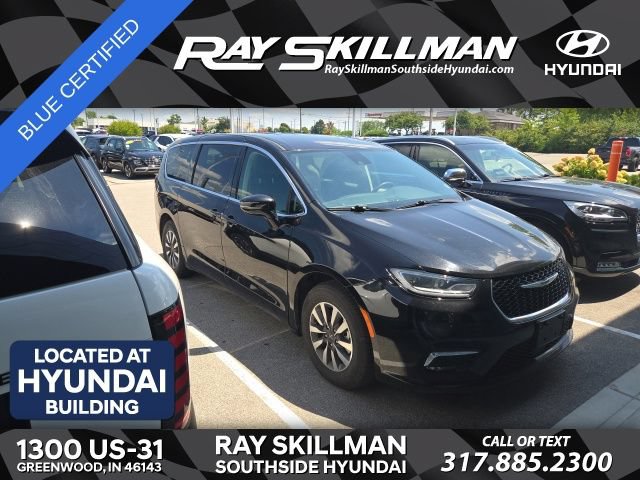 Used 2024 Chrysler Pacifica Limited
