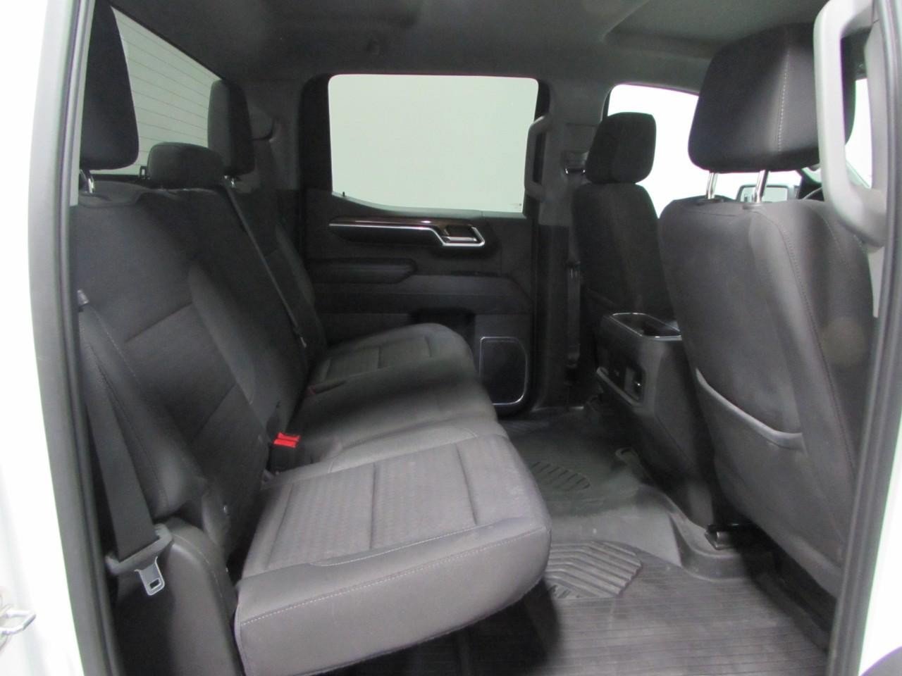 Used 2023 Chevrolet Silverado 1500 RST AWD/4WD image 19
