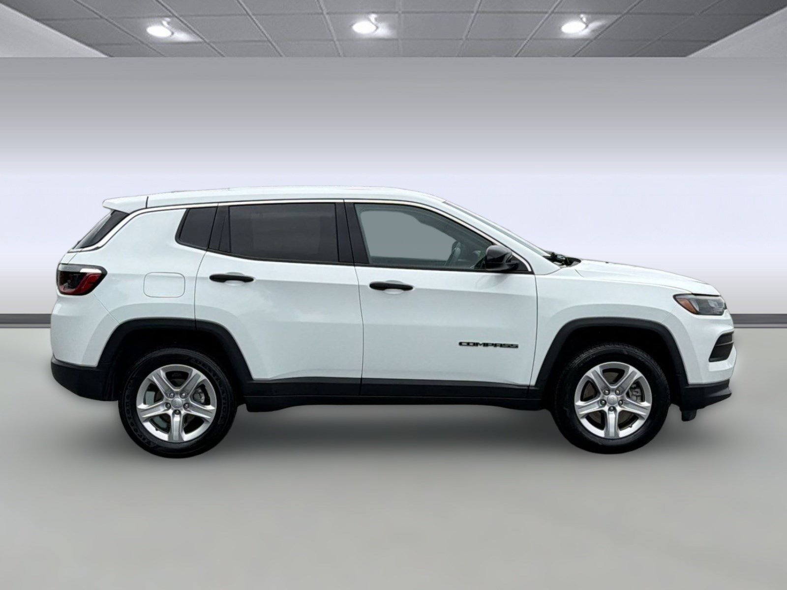 Used 2023 Jeep Compass Sport AWD/4WD image 8