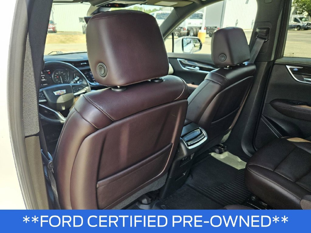 Used 2021 Cadillac XT6 Premium Luxury AWD/4WD image 23