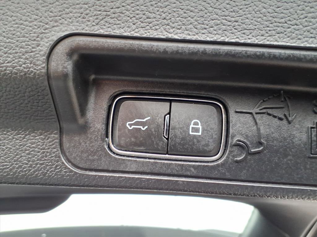 Certified 2022 Ford Explorer ST-Line w/ Class IV Trailer Tow Package image 13