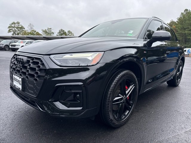 Used 2024 Audi Q5 e Premium Plus w/ Premium Plus Package