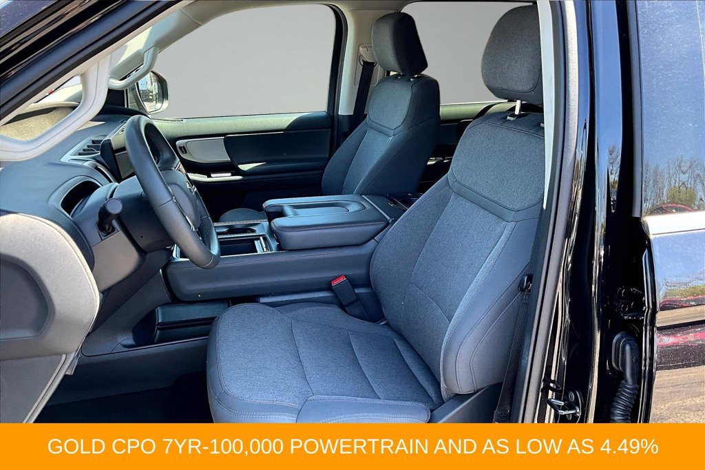 Certified 2025 Ford Expedition Active AWD/4WD image 20