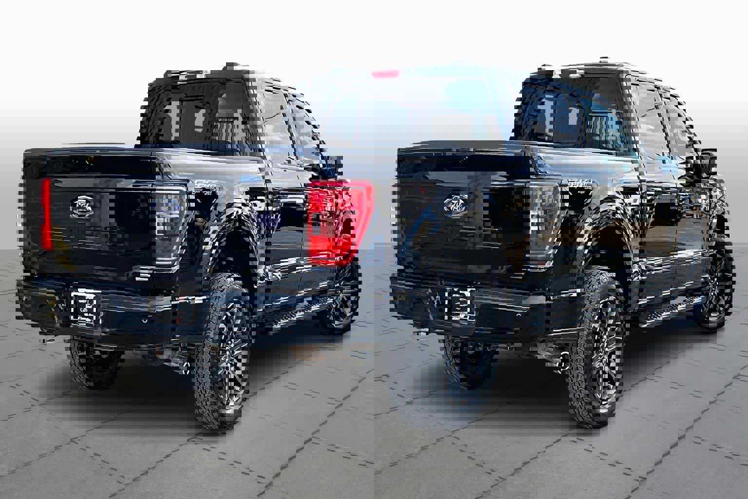 Certified 2023 Ford F150 XLT w/ Equipment Group 302A High image 3