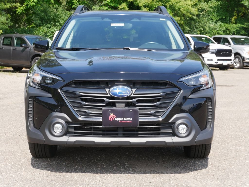 Used 2024 Subaru Outback Onyx Edition XT AWD/4WD image 8