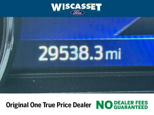 Certified 2022 Ford Explorer XLT w/ Equipment Group 202A image 22