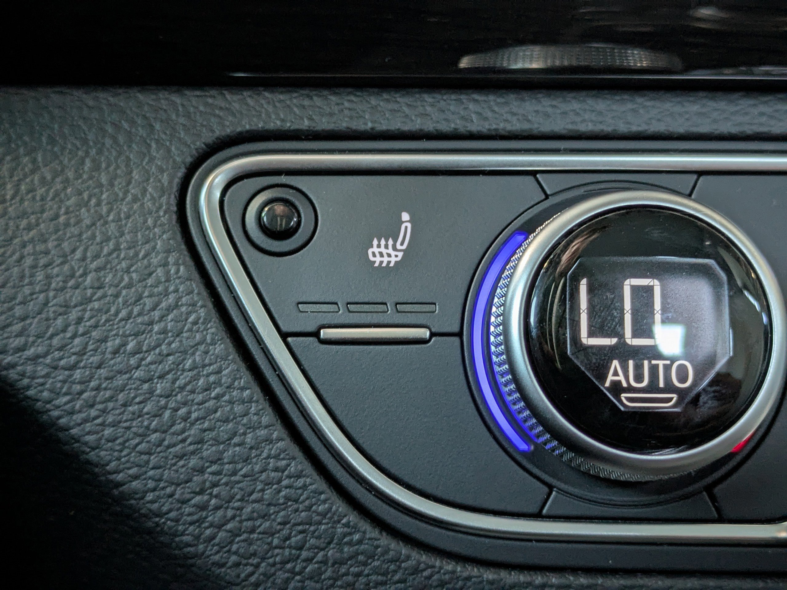 Used 2018 Audi Q5 2.0T Premium Plus w/ Premium Plus Package image 26