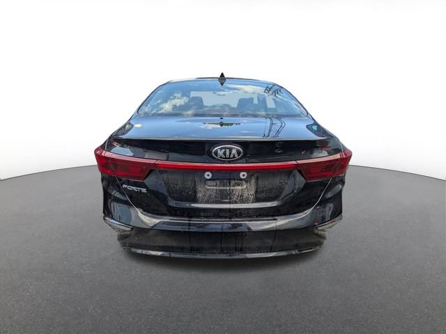 Used 2021 Kia Forte LXS FWD image 4