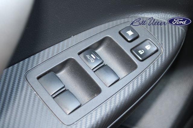 Used 2022 Mitsubishi Eclipse Cross AWD image 22