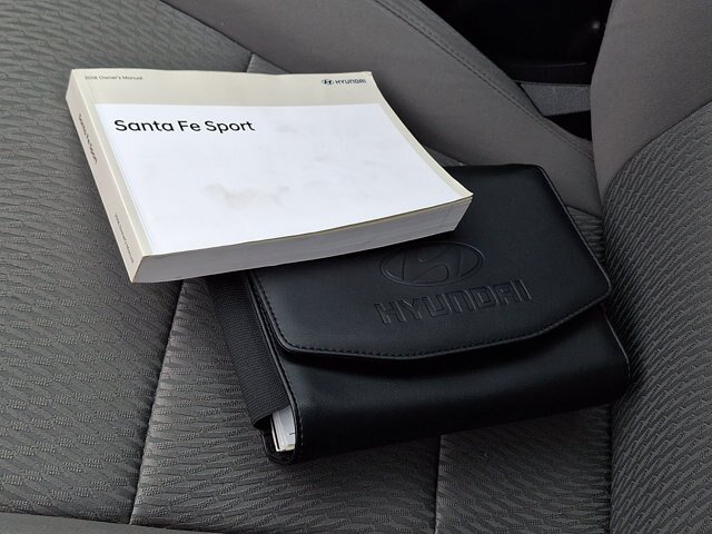 Used 2018 Hyundai Santa Fe Sport FWD image 26