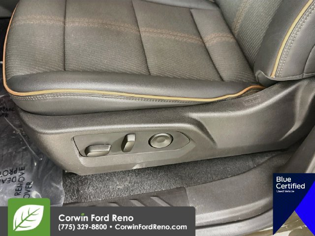 Used 2025 GMC Canyon AT4 AWD/4WD image 23