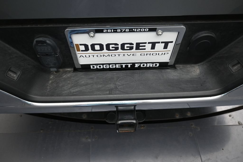 Used 2025 GMC Sierra 1500 SLT AWD/4WD image 2