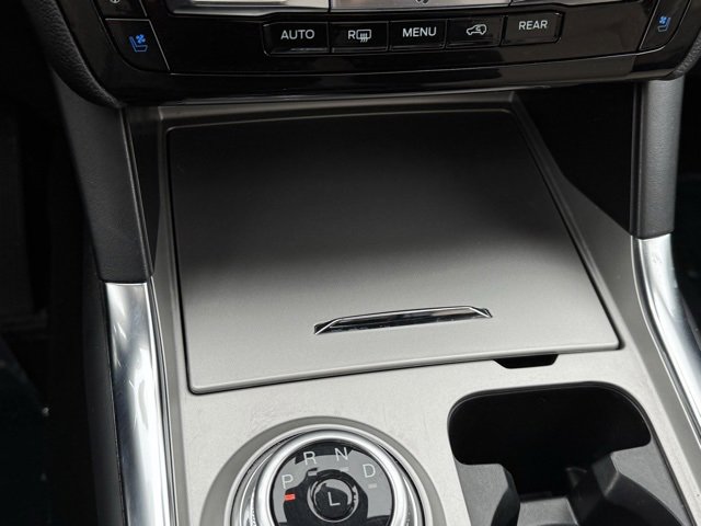 Certified 2023 Ford Explorer Limited w/ Limited Technology Package image 15