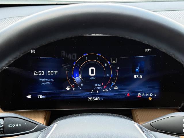 Used 2025 Chevrolet Equinox ACTIV w/ Safety and Technology Package FWD image 15