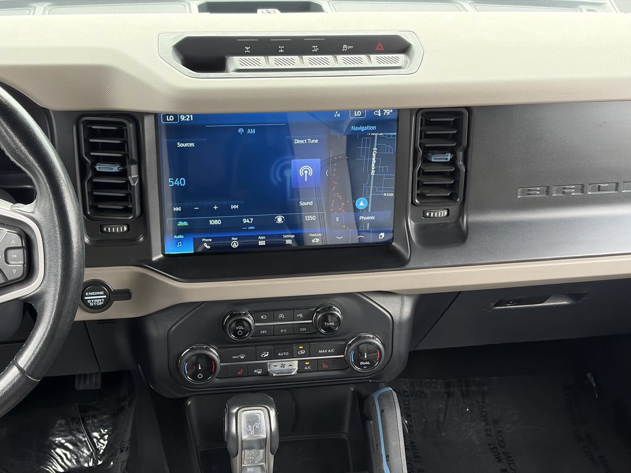 Certified 2022 Ford Bronco Wildtrak AWD/4WD image 17
