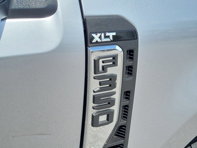 Certified 2024 Ford F350 XLT w/ 360-Degree Camera Package AWD/4WD image 8