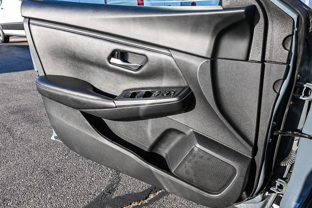 Used 2024 Nissan Sentra SV w/ Trunk Package FWD image 24
