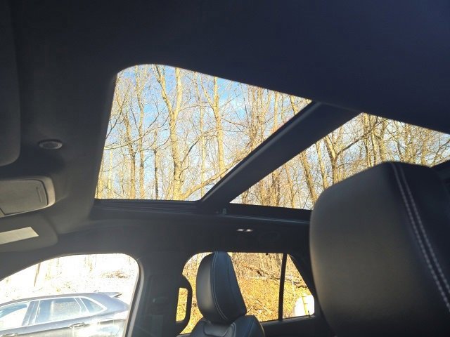 Certified 2021 Ford Explorer ST w/ Equipment Group 401A image 22