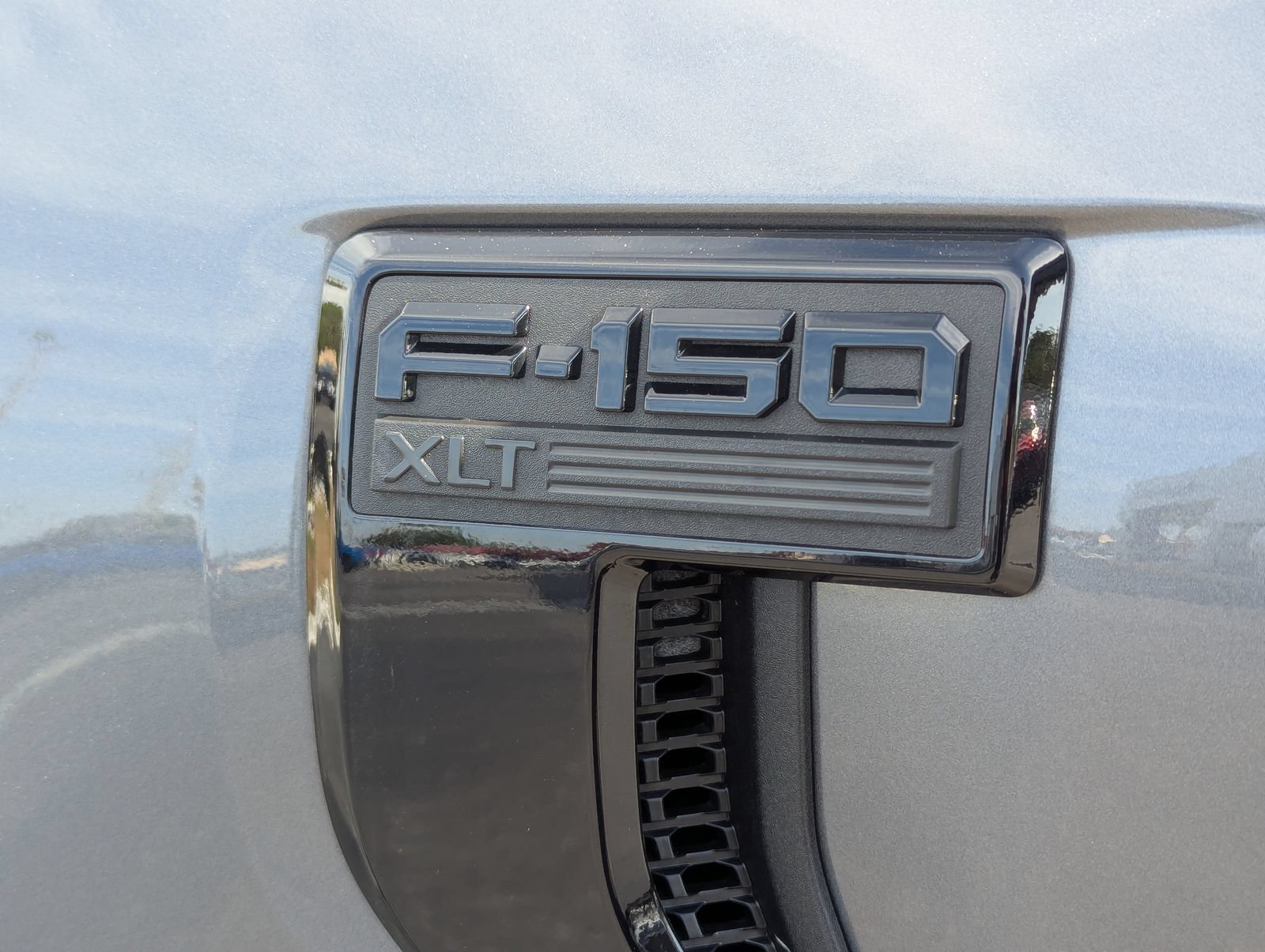 Certified 2024 Ford F150 XLT w/ Equipment Group 302A MID AWD/4WD image 14