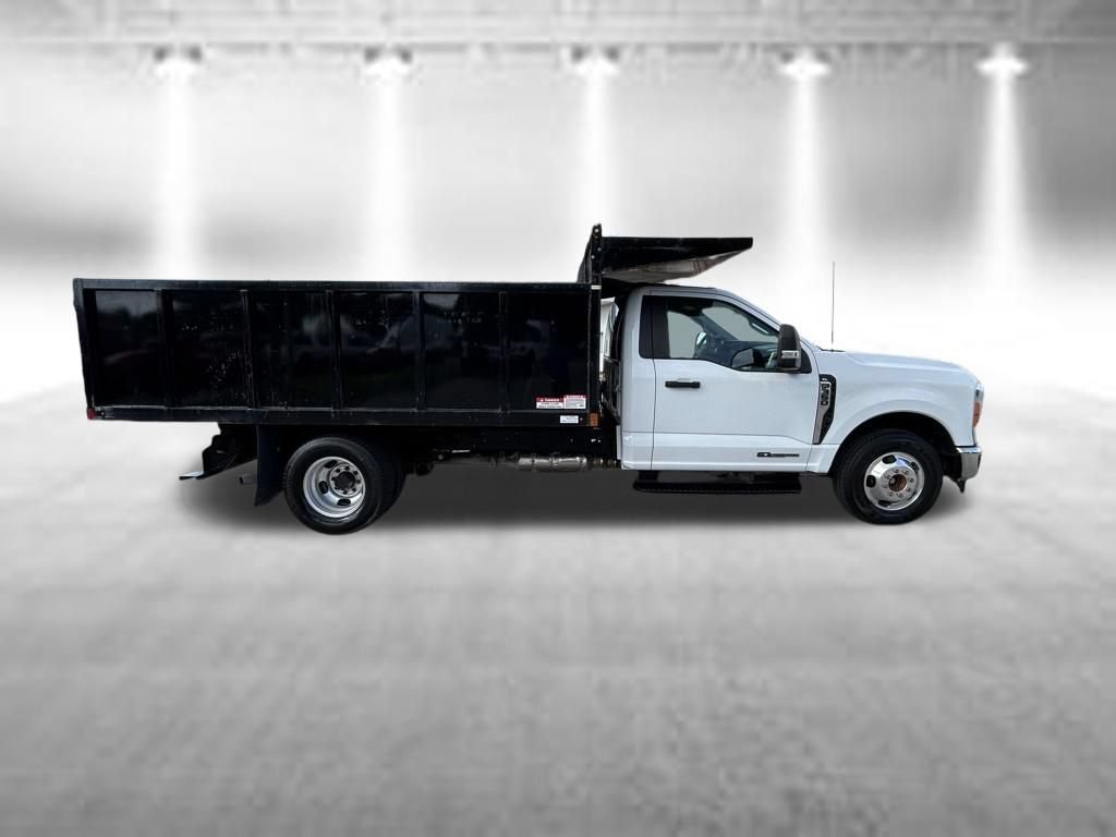 Certified 2023 Ford F350 XL w/ XL Chrome Package RWD image 3