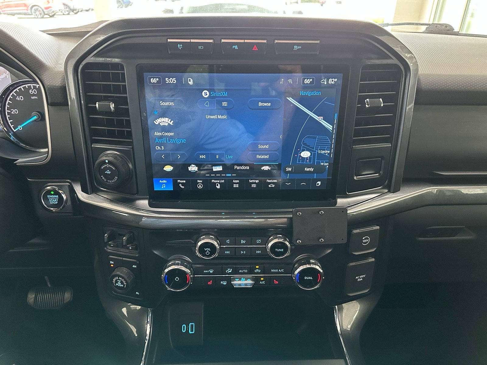 Certified 2022 Ford F150 XLT w/ Equipment Group 302A High AWD/4WD image 33