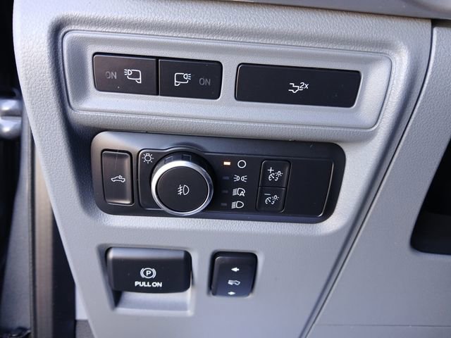 Certified 2022 Ford F150 XLT w/ Equipment Group 302A High image 18