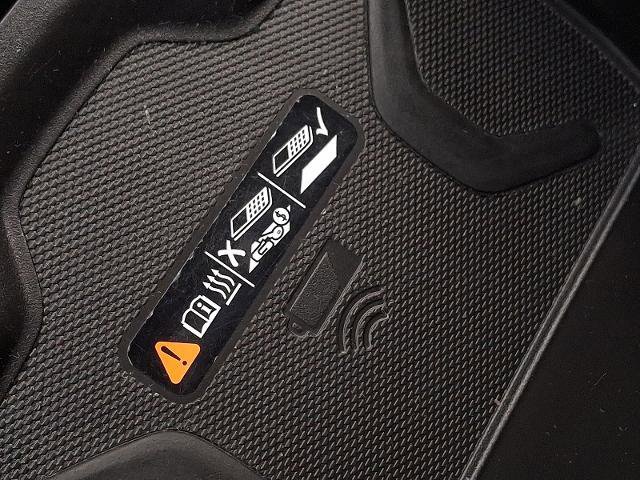 Used 2019 GMC Canyon All Terrain w/ Trailering Package image 23