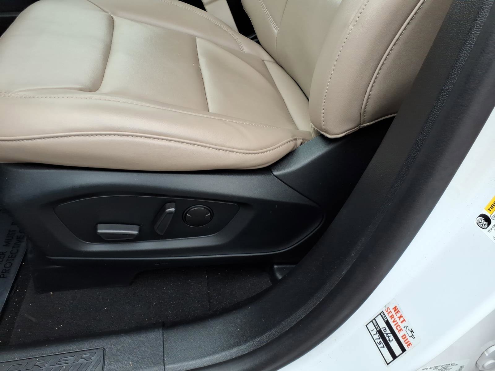 Certified 2024 Ford Explorer XLT w/ Equipment Group 202A image 12