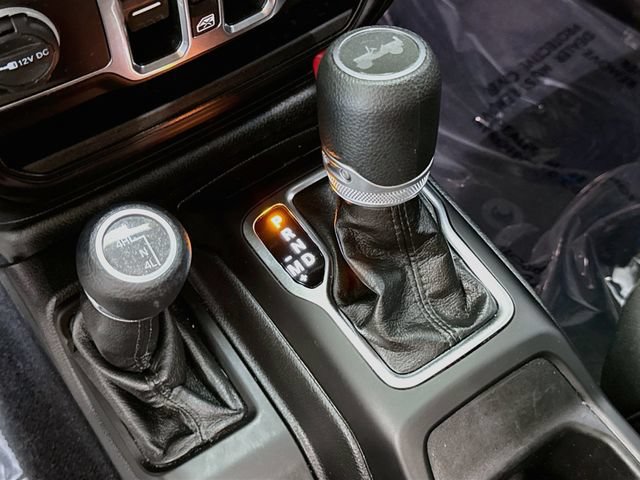 Used 2021 Jeep Wrangler Unlimited Sport AWD/4WD image 16