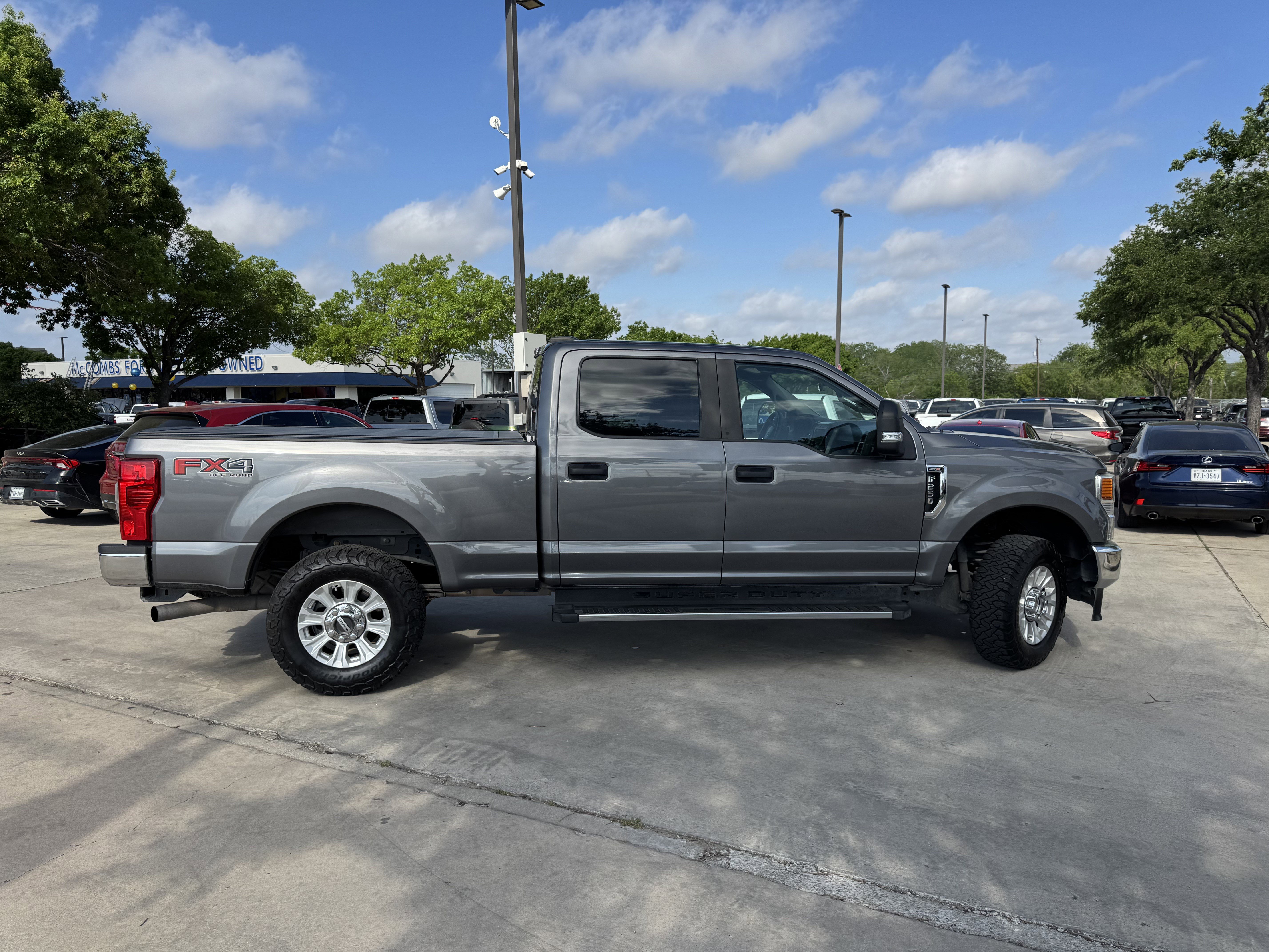 Certified 2022 Ford F250 XL w/ STX Appearance Package image 5