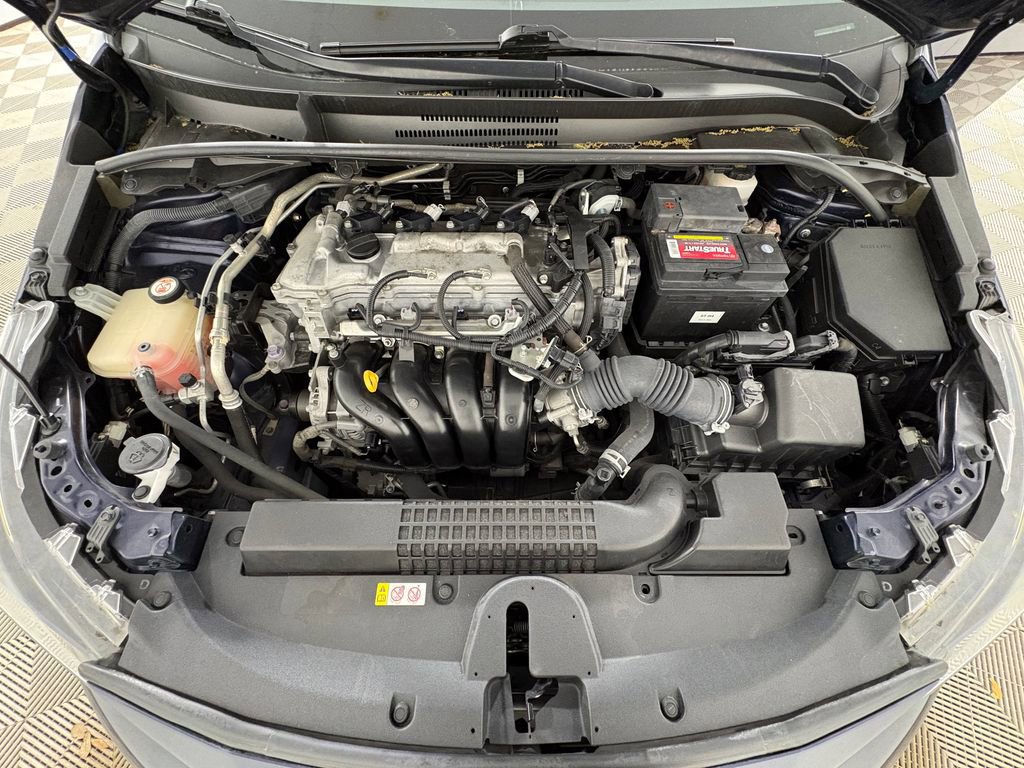 Used 2020 Toyota Corolla LE image 30