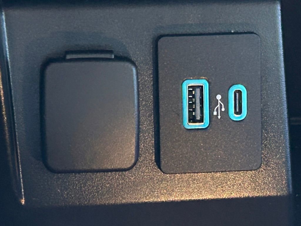 Certified 2020 Ford Explorer XLT image 22