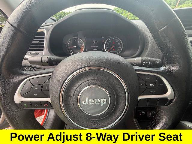 Used 2021 Jeep Renegade Latitude w/ Convenience Group AWD/4WD image 23