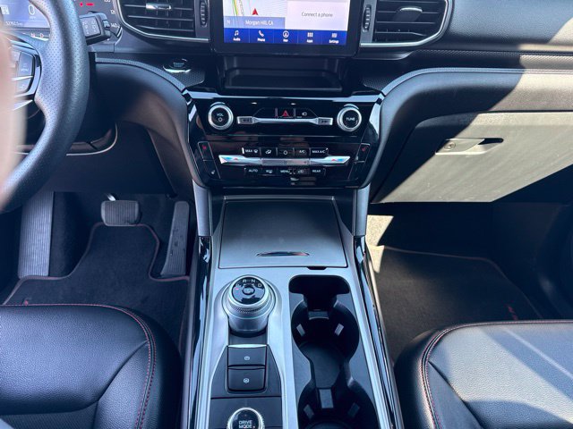 Certified 2023 Ford Explorer ST-Line w/ Class IV Trailer Tow Package AWD/4WD image 35