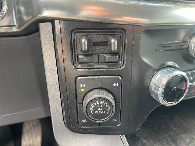 Certified 2023 Ford F150 Lariat w/ Trailer Tow Package image 29