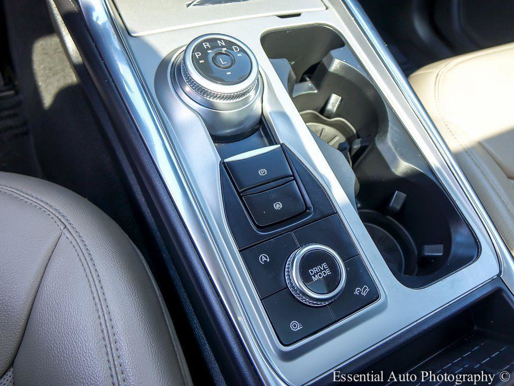 Certified 2023 Ford Explorer Limited w/ Limited Technology Package AWD/4WD image 22