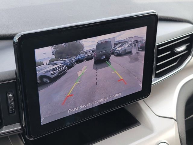 Certified 2023 Ford Explorer XLT w/ Equipment Group 202A RWD image 25
