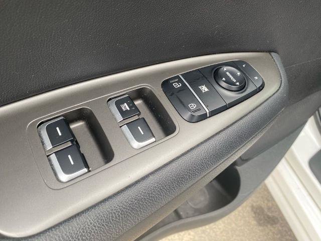 Used 2020 Kia Optima LX image 13