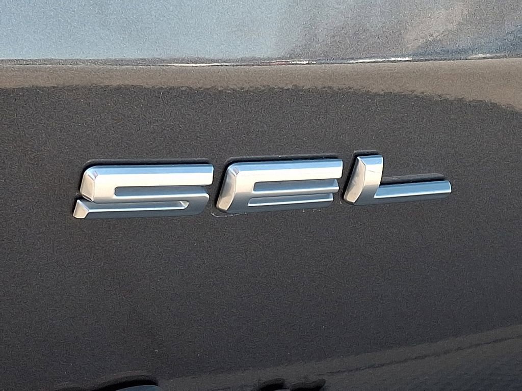 Certified 2022 Ford Escape SEL image 31