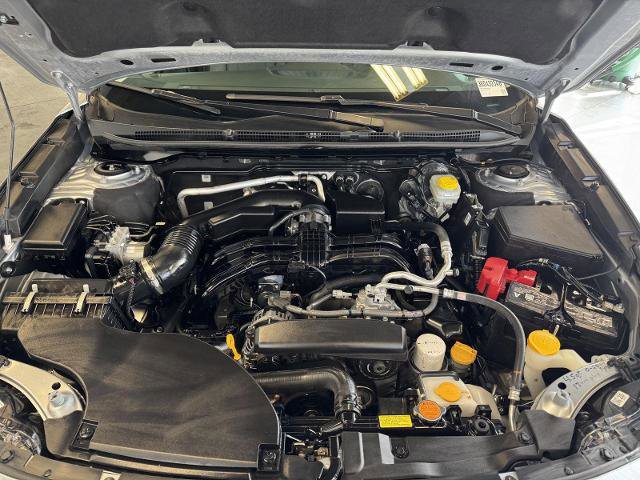 Used 2025 Subaru Outback Limited AWD/4WD image 40