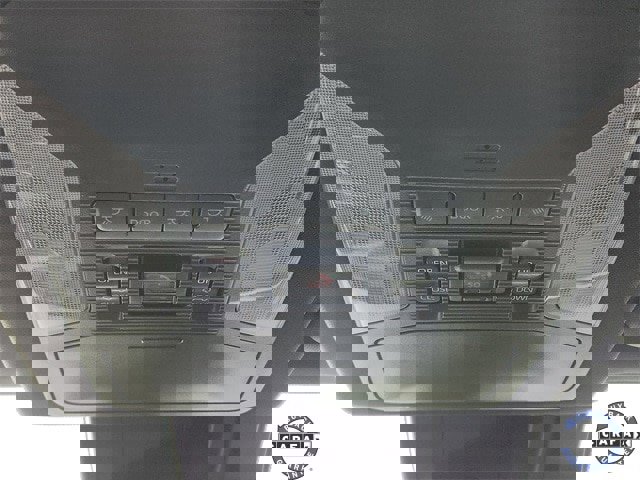 Used 2022 Toyota RAV4 SE image 19