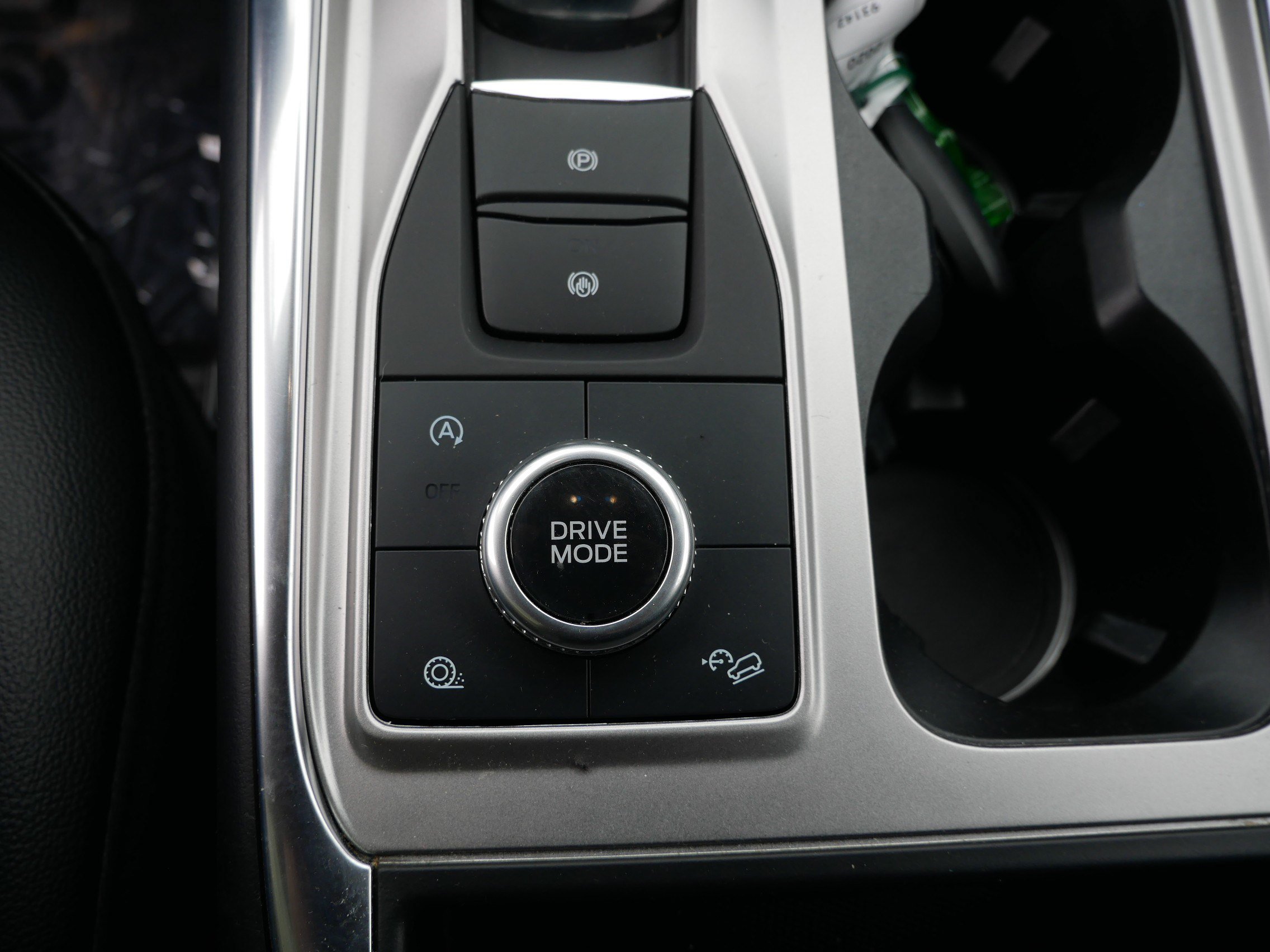 Certified 2020 Ford Explorer Limited AWD/4WD image 26