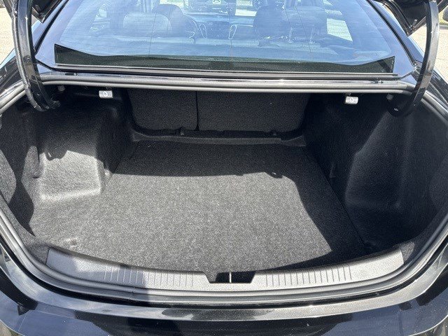 Used 2023 Chevrolet Malibu LS image 28