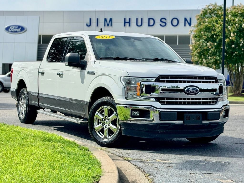 Certified 2019 Ford F150 XLT w/ Equipment Group 302A Luxury RWD image 2