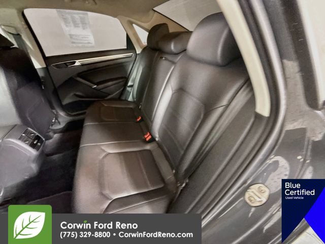 Used 2018 Volkswagen Passat 2.0T SE FWD image 27
