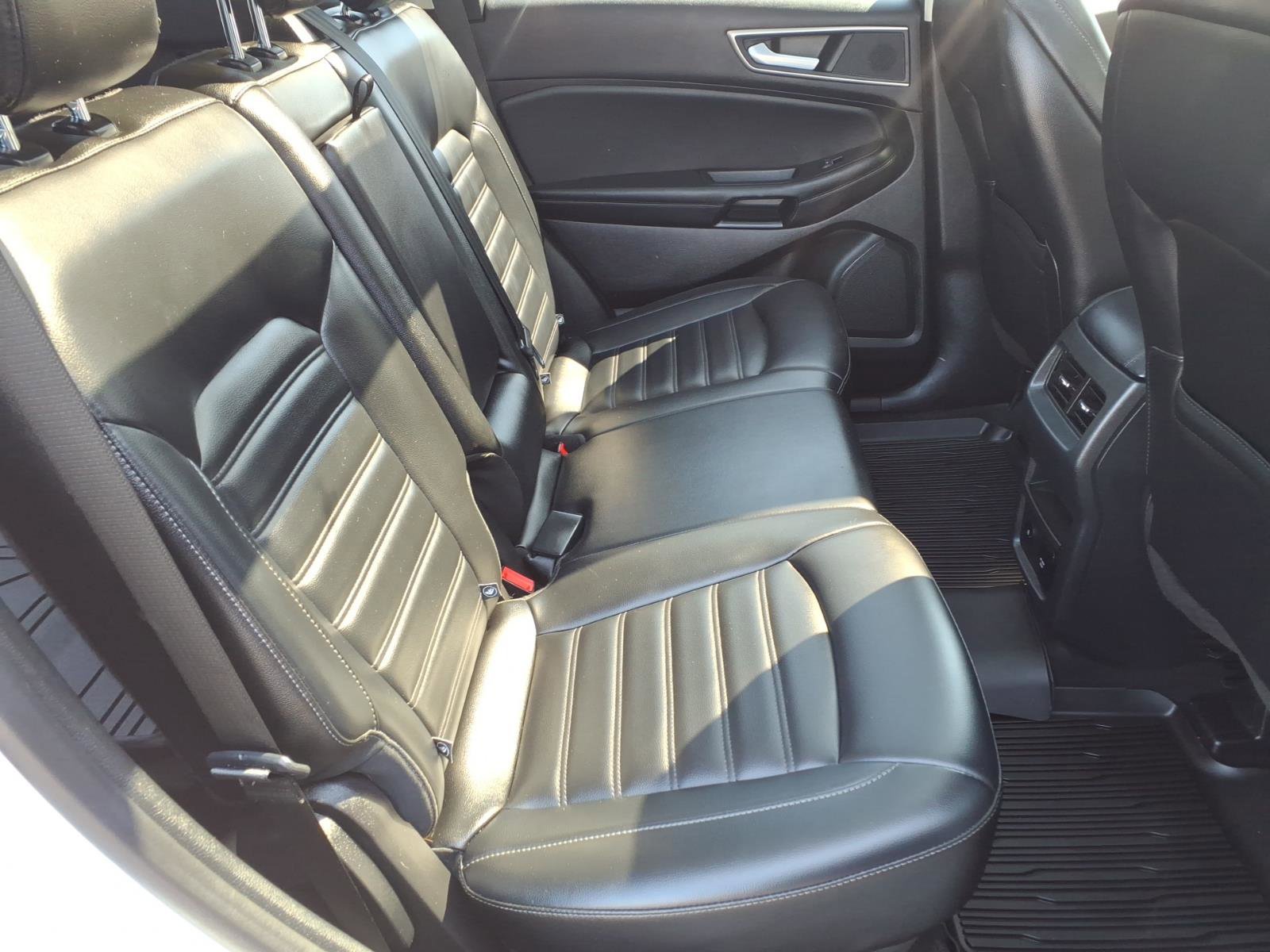 Certified 2022 Ford Edge SEL w/ Convenience Package AWD/4WD image 24