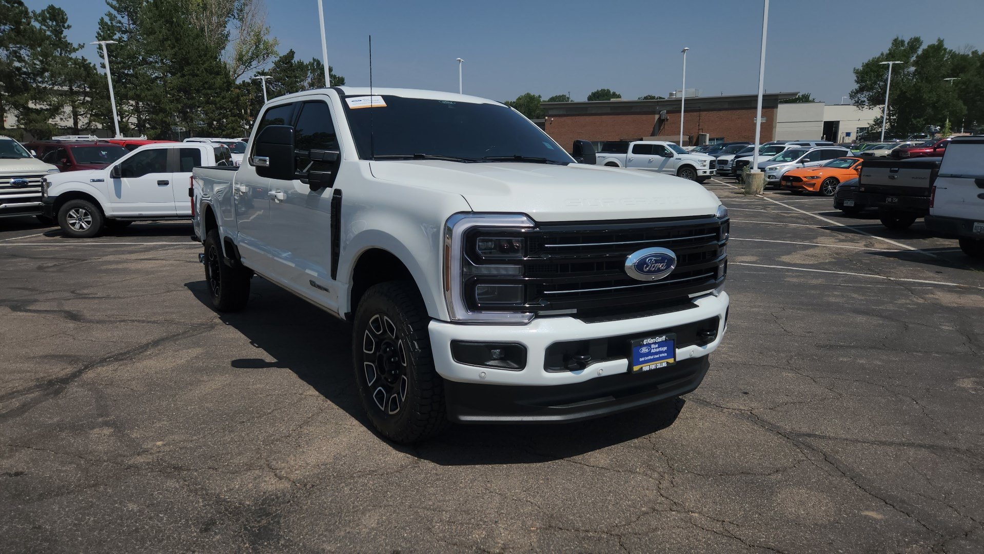 Certified 2025 Ford F350 Platinum w/ FX4 Off-Road Package AWD/4WD image 14